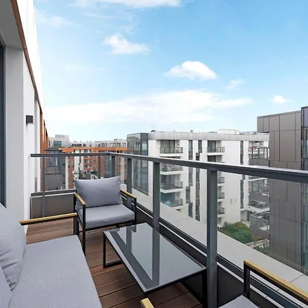 Brabank Riverside - Sauna, Business & Gym By Downtown Apartment