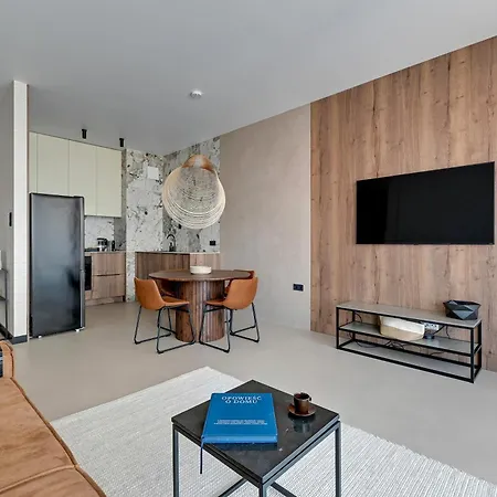 Brabank Riverside - Sauna, Business & Gym By Downtown Apartment *