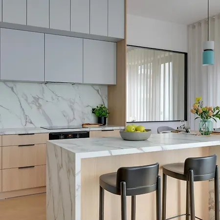 Brabank Riverside - Sauna, Business & Gym By Downtown Apartment